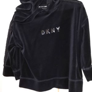 Womens velvet sweetheart